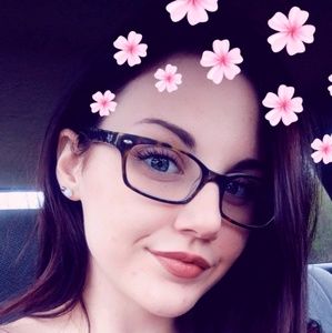 Meet your Posher, Seanna